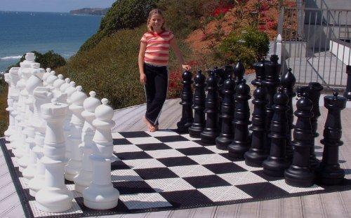 MegaChess 37 Inch Plastic Giant Chess Set with Nylon Mat |  | GiantChessUSA